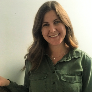 Headshot of backbone staff member Jackie Heintzman